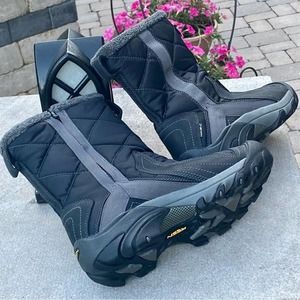Keen Betty Black 5278 Women’s Size 8, 200 Gram Insulated Waterproof Snow Boots